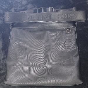 Michael Kors Crossbody Bag